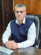 PGanev(1)(1).jpg